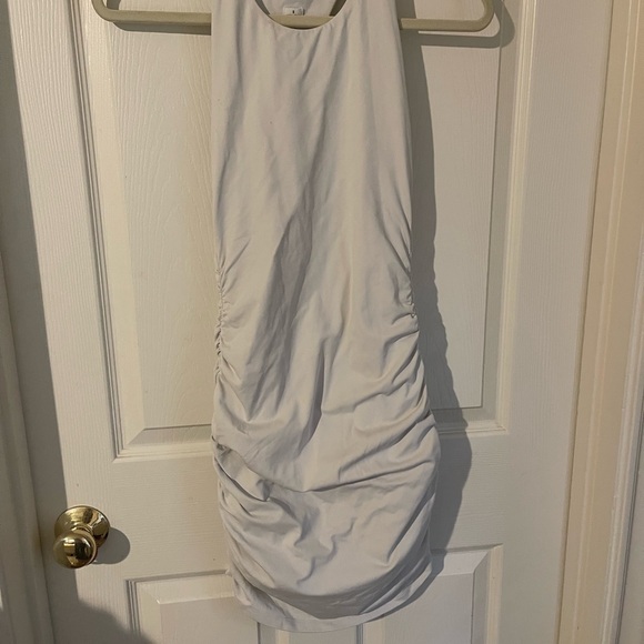 Elegant Sleeveless Ruched Dress - Light Gray - Picture 1 of 3